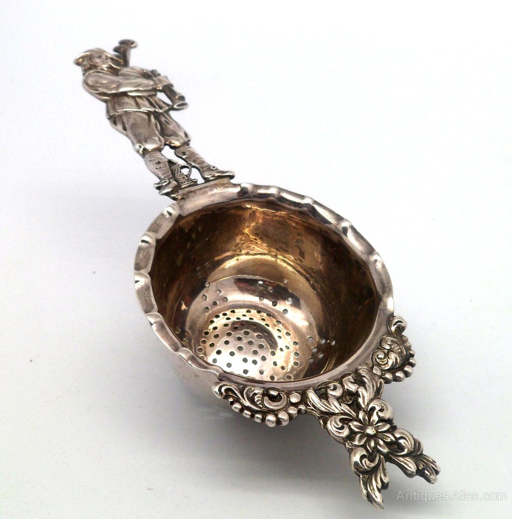 19世紀ソリッドシルバー製 tea strainer