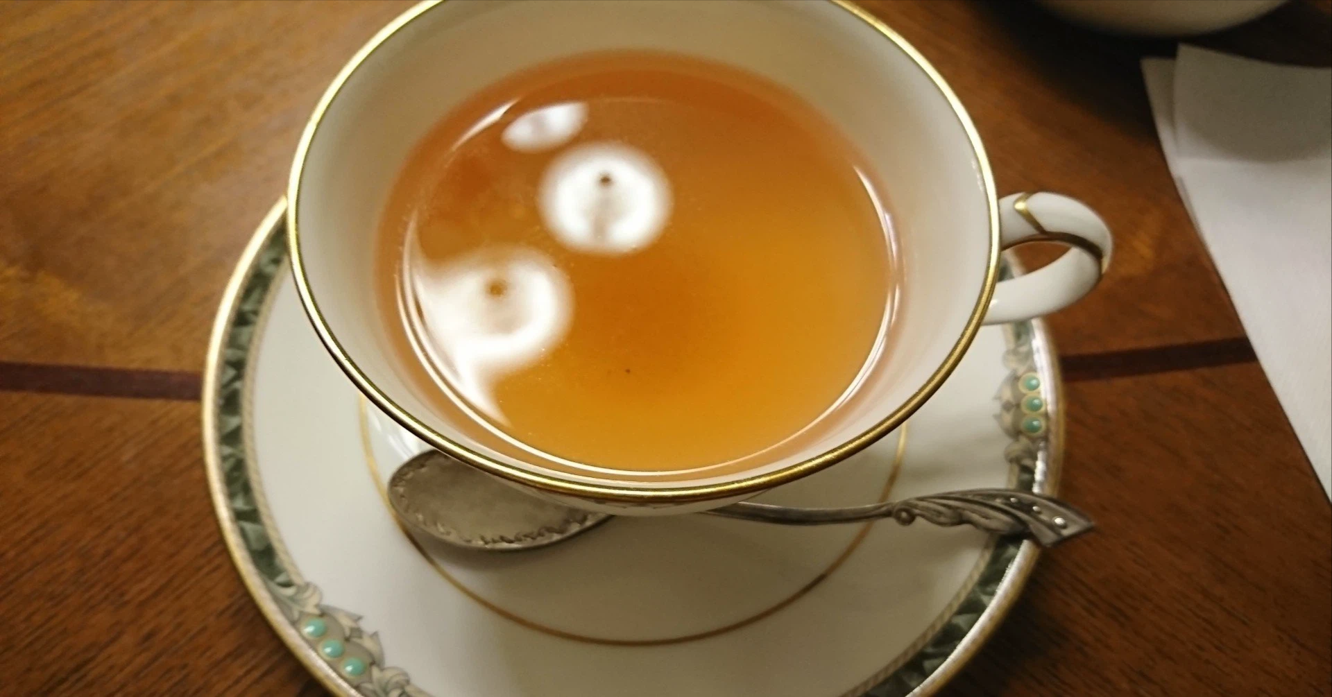 紅茶の歴史(2)日本と紅茶